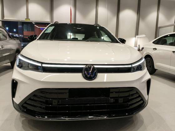 VOLKSWAGEN NIVUS 1.0 200 TSI TOTAL FLEX HIGHLINE AUTOMÁTICO